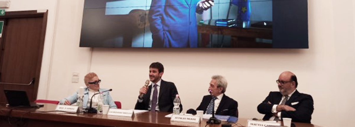 Giordano Riello durante la Lectio Magistralis "Fare industria è arte" all'Università Meier di Milano.