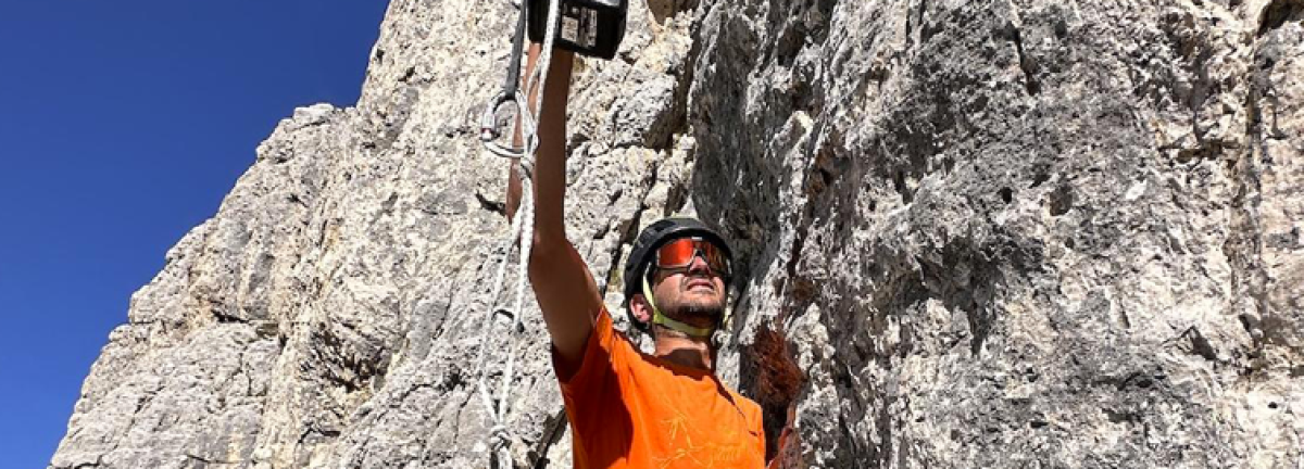 Giordano Riello inaugura la via "Cerullova" a Torre Grande: tra alpinismo e sfida personale.